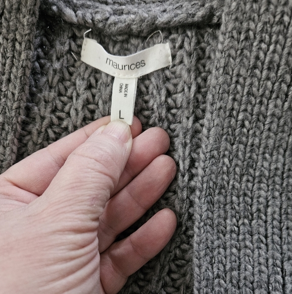Maurices Gray Women's Sweater Short Sleeve Size L - Picture 5 of 7